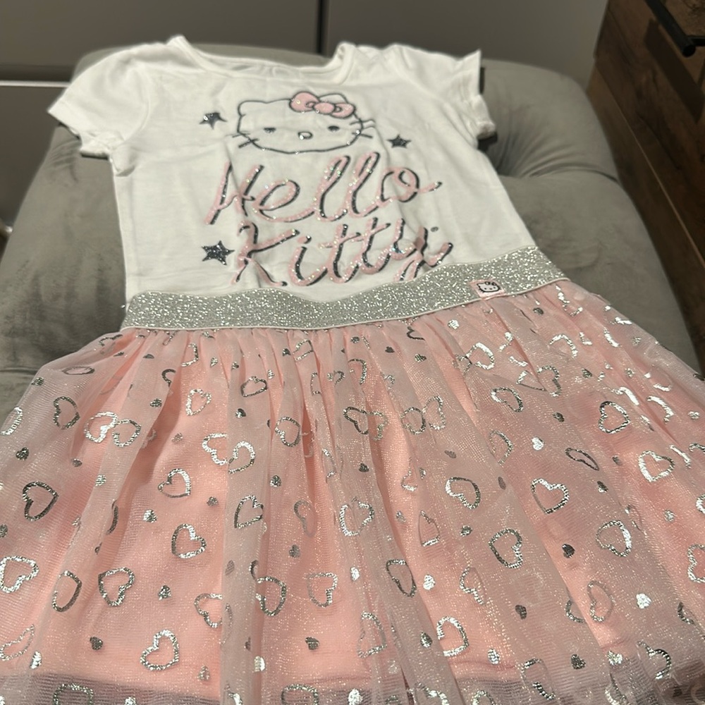 New With Tags Two Piece Hello Kitty Set